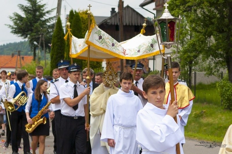 Orkiestra i baldachim.